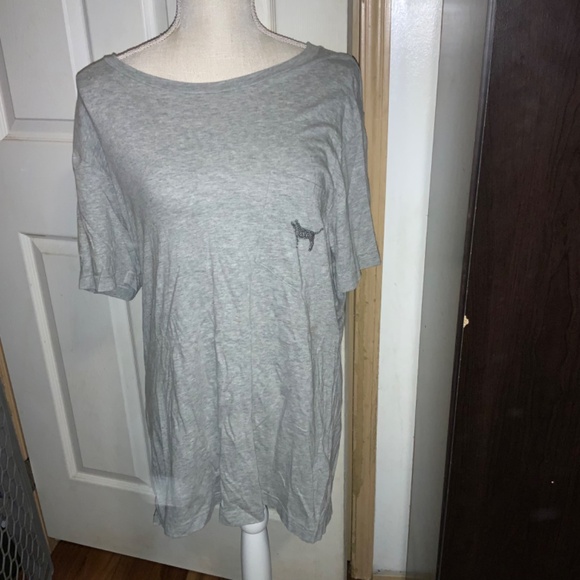 Women’ s Victoria’s Secret Pink Sequin Dog Shirt Preowned Size MEDIUM - Picture 2 of 3